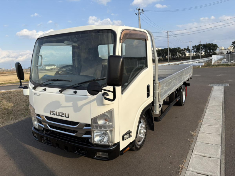 平成26年いすゞエルフアルミブロックマニュアル5速|中古トラックの販売・買取・査定のアイナビ