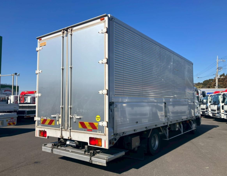 ☆H28 6.2mボディ 格納パワーゲート|中古トラックの販売・買取・査定のアイナビ