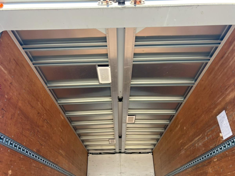 ☆H28 6.2mボディ 格納パワーゲート|中古トラックの販売・買取・査定のアイナビ