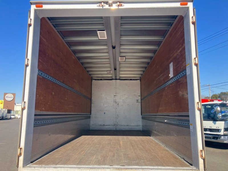 ☆H28 6.2mボディ 格納パワーゲート|中古トラックの販売・買取・査定のアイナビ