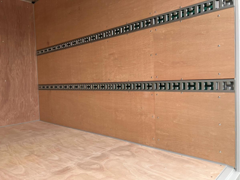 ☆未使用車 標準/10尺 純正ナビ バックモニター ETC2.0|中古トラックの販売・買取・査定のアイナビ