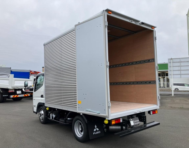 ☆未使用車 標準/10尺 純正ナビ バックモニター ETC2.0|中古トラックの販売・買取・査定のアイナビ