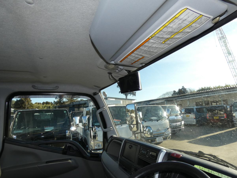 H28　1.5t　パネルバン　オートマ　4WD　251230|中古トラックの販売・買取・査定のアイナビ