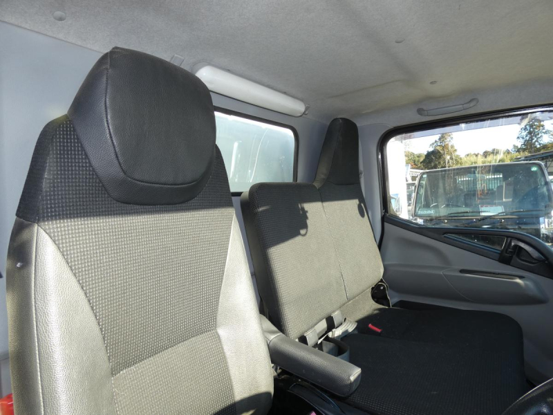 H28　1.5t　パネルバン　オートマ　4WD　251230|中古トラックの販売・買取・査定のアイナビ