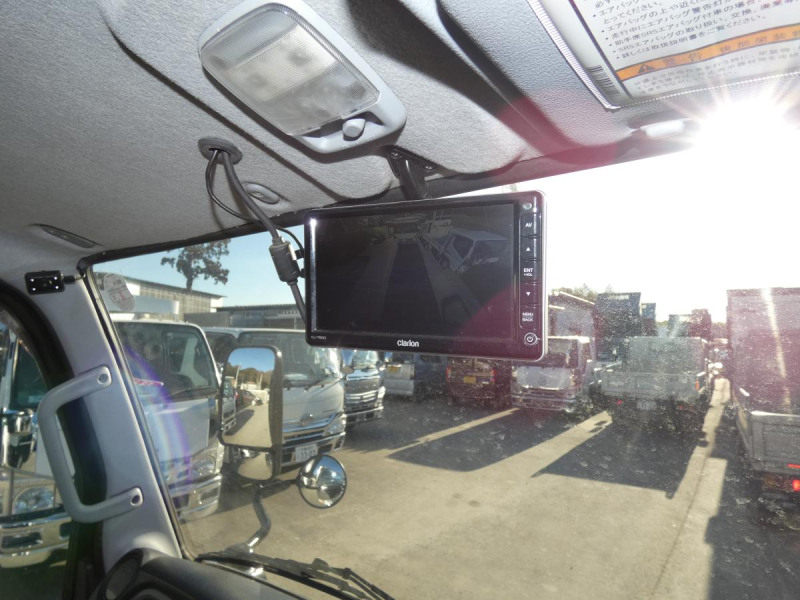 H28　1.5t　パネルバン　オートマ　4WD　251230|中古トラックの販売・買取・査定のアイナビ