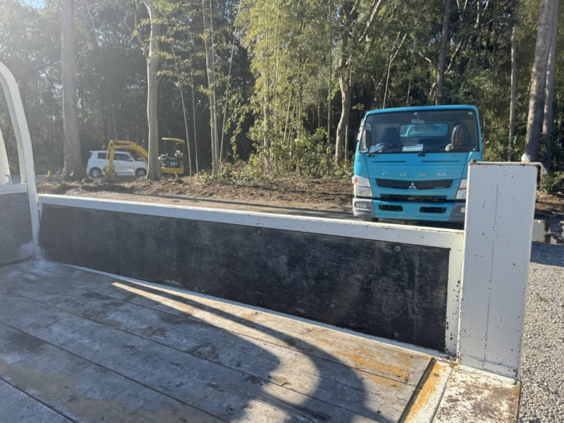 Wキャブ 標準セミロング 4WD パワーゲート付き|中古トラックの販売・買取・査定のアイナビ