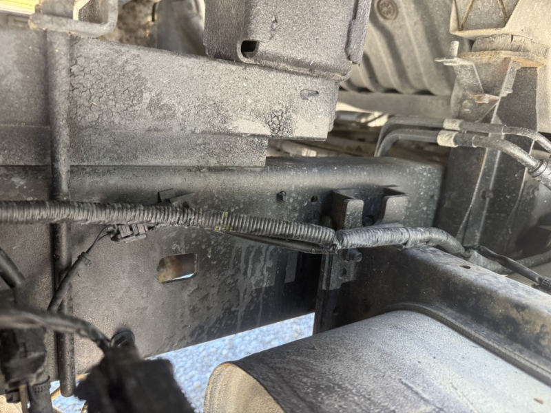 Wキャブ 標準セミロング 4WD パワーゲート付き|中古トラックの販売・買取・査定のアイナビ