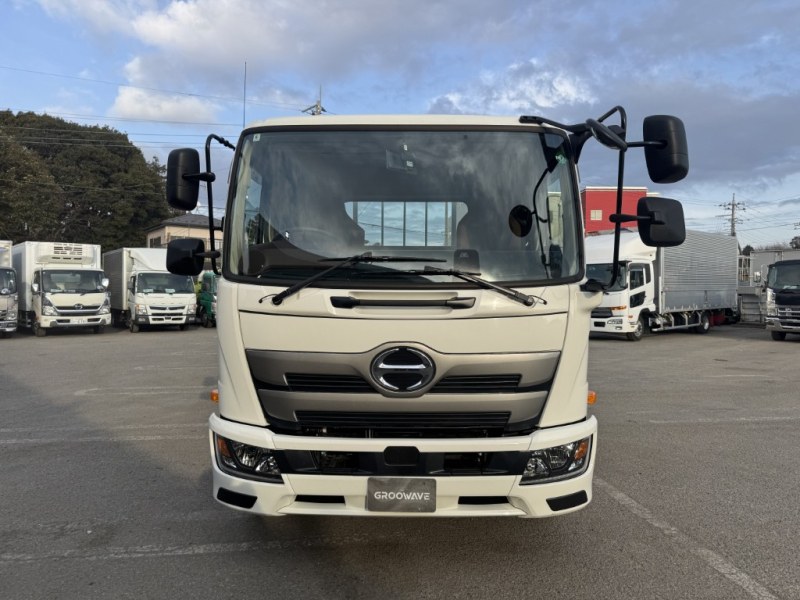 平ボディーベッド付未使用車車検付|中古トラックの販売・買取・査定のアイナビ