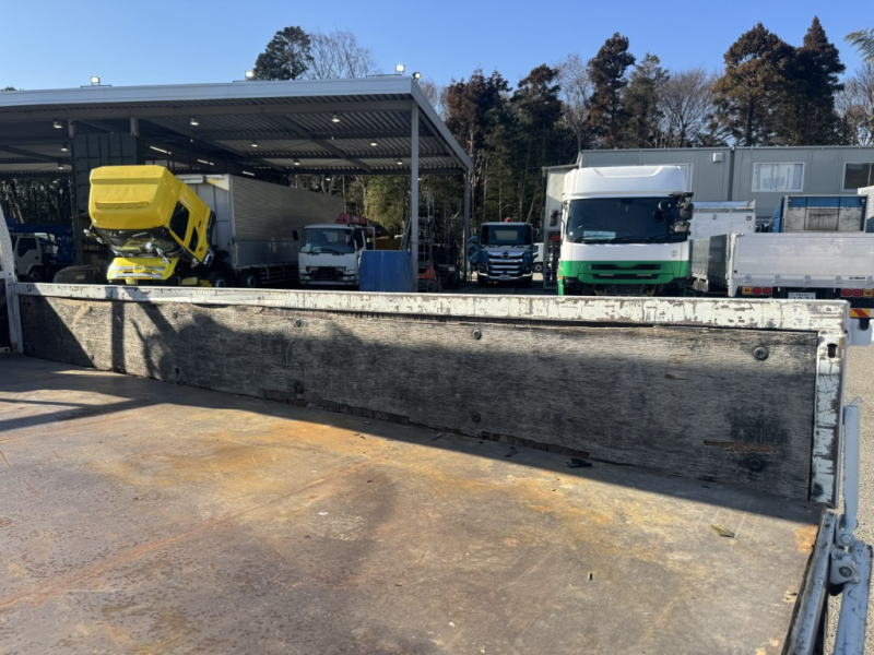 標準ロングカスタムエルフOEM2.9t吊4段URU294ラジコン|中古トラックの販売・買取・査定のアイナビ