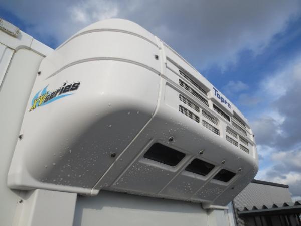 いすゞエルフ冷蔵冷凍車|中古トラックの販売・買取・査定のアイナビ