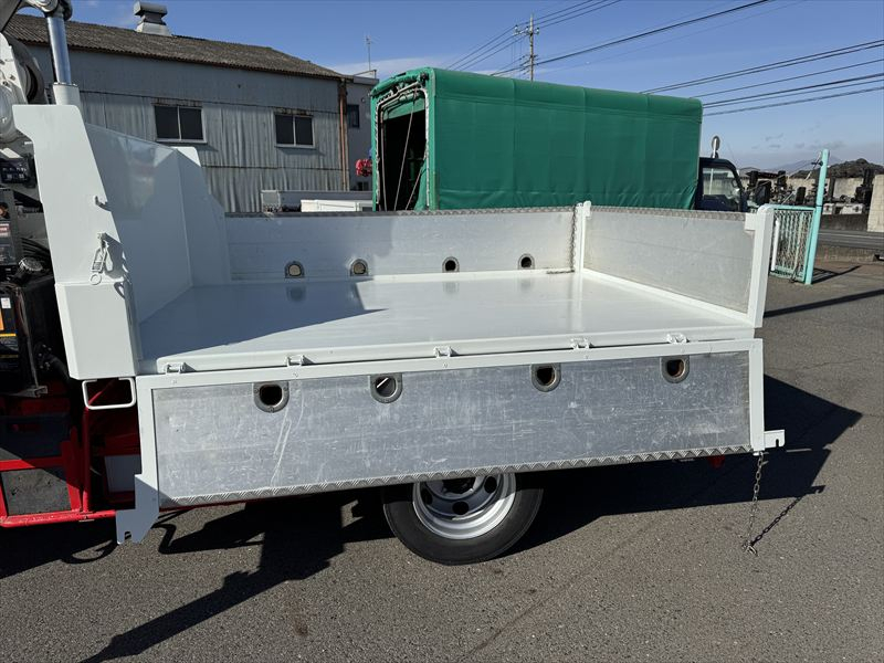 クレーン付ダンプ|中古トラックの販売・買取・査定のアイナビ