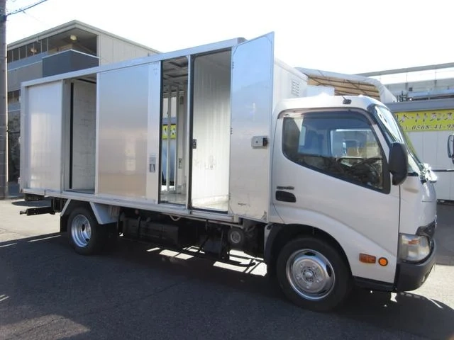 日野 バン車 デュトロ|中古トラックの販売・買取・査定のアイナビ