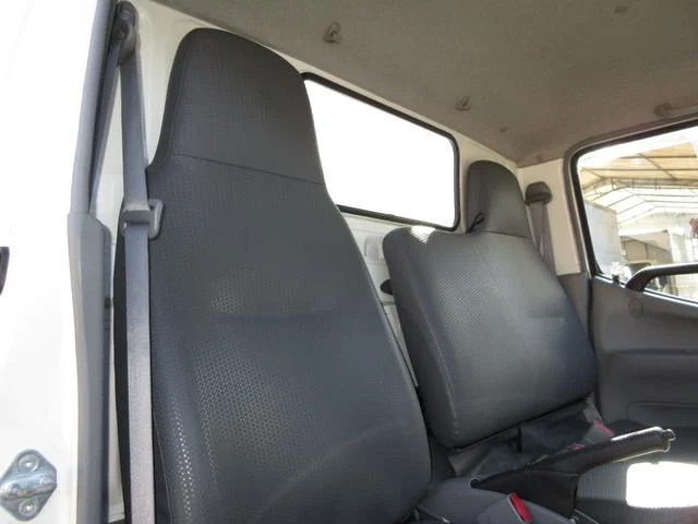 日野 バン車 デュトロ|中古トラックの販売・買取・査定のアイナビ