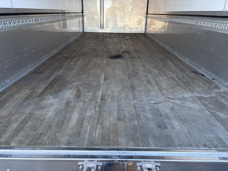 ワイドベッド付ハイルーフ融雪仕様メッキ、ステン多数|中古トラックの販売・買取・査定のアイナビ