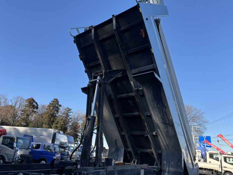 2デフ 新明和 DRS11-0010SY3 電動コボレーン|中古トラックの販売・買取・査定のアイナビ