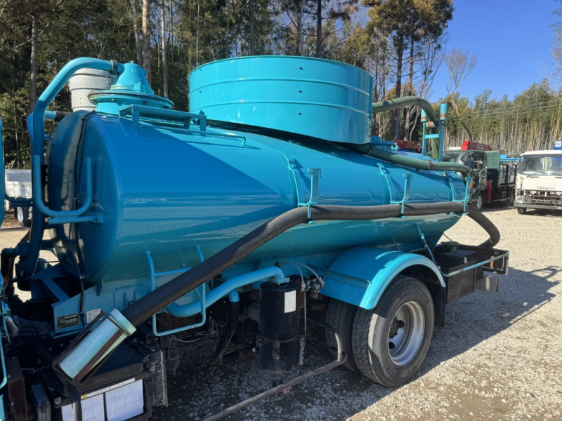 ワイド東急VC4ホースリール脱臭器|中古トラックの販売・買取・査定のアイナビ