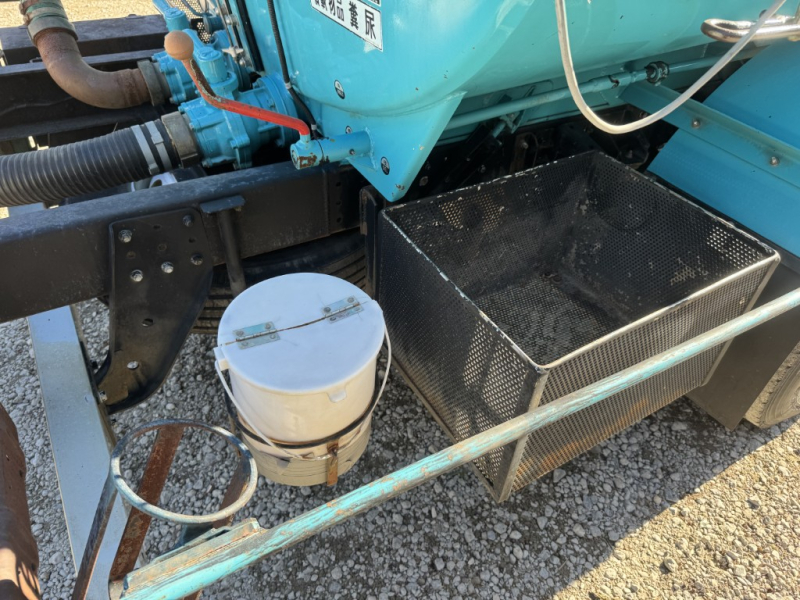 ワイド東急VC4ホースリール脱臭器|中古トラックの販売・買取・査定のアイナビ