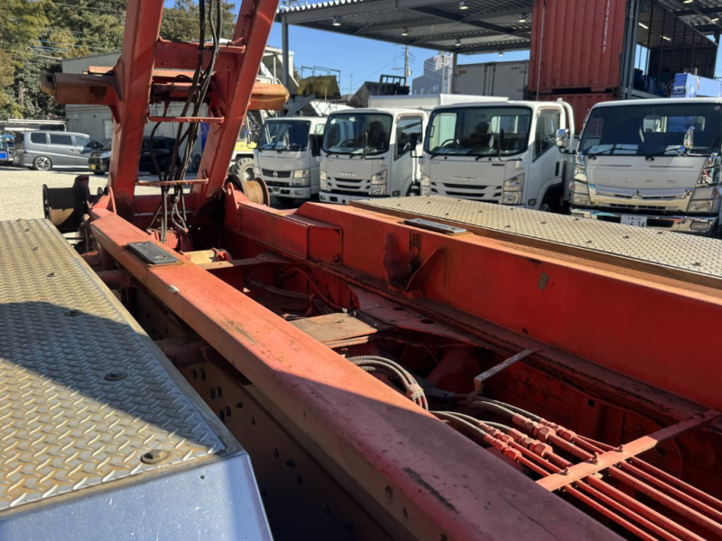 22tアームロール2デフハイルーフカスタム新明和F7|中古トラックの販売・買取・査定のアイナビ