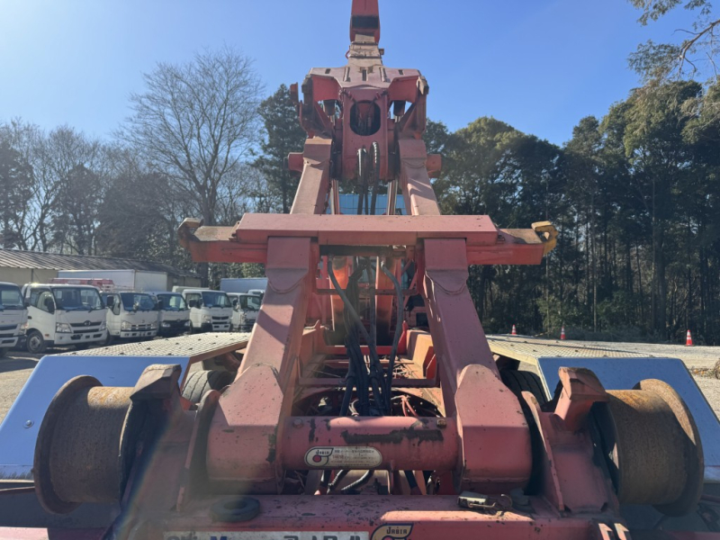 22tアームロール2デフハイルーフカスタム新明和F7|中古トラックの販売・買取・査定のアイナビ