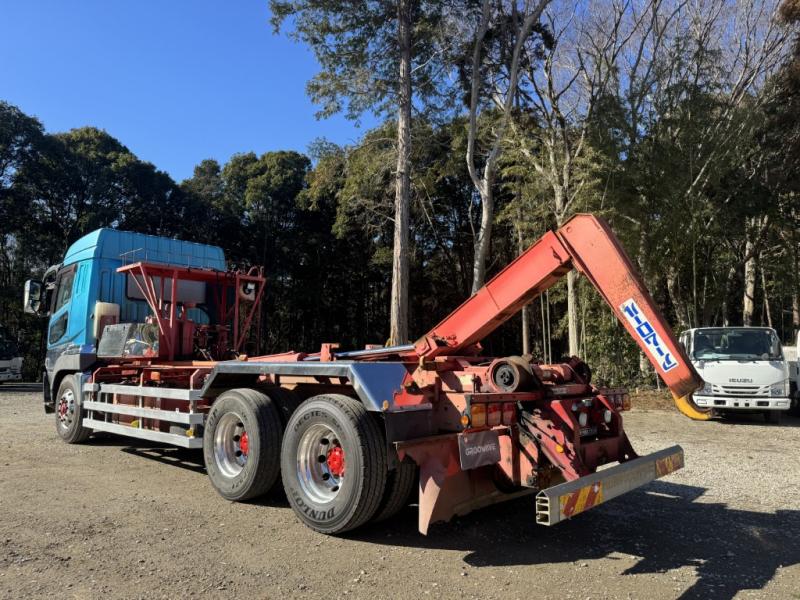 22tアームロール2デフハイルーフカスタム新明和F7|中古トラックの販売・買取・査定のアイナビ