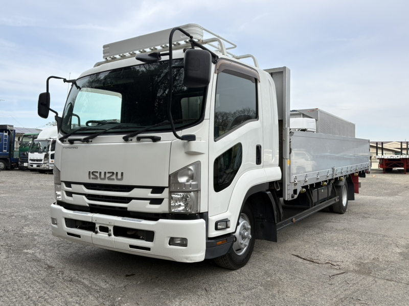 H28年式、フォワード、アルミブロック|中古トラックの販売・買取・査定のアイナビ