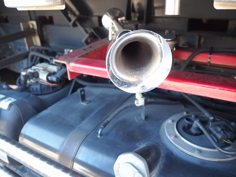 三菱ふそうキャンター10尺アルミブロック造り平ボディ|中古トラックの販売・買取・査定のアイナビ