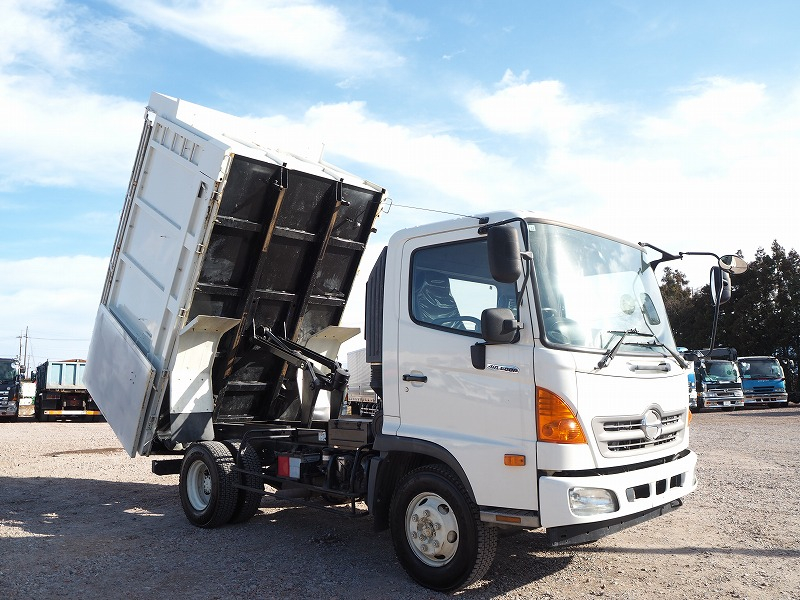 日野レンジャーダンプ12立米深ダンプ観音扉|中古トラックの販売・買取・査定のアイナビ