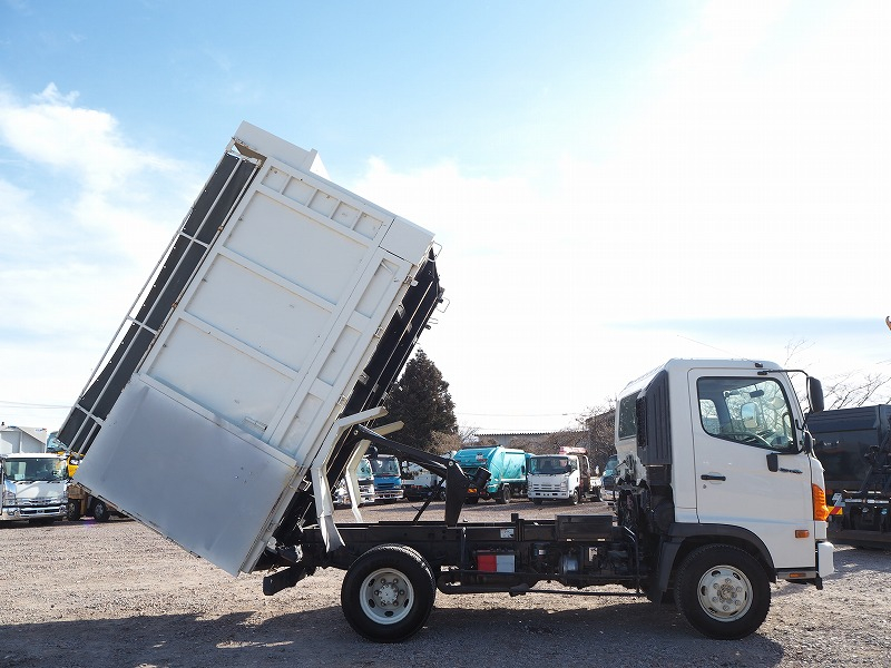 日野レンジャーダンプ12立米深ダンプ観音扉|中古トラックの販売・買取・査定のアイナビ