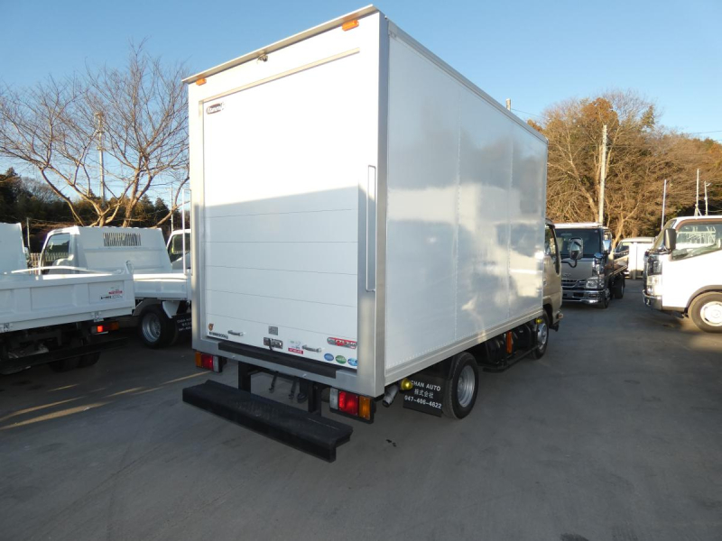 H23 1.5tパネルバンオートマ|中古トラックの販売・買取・査定のアイナビ