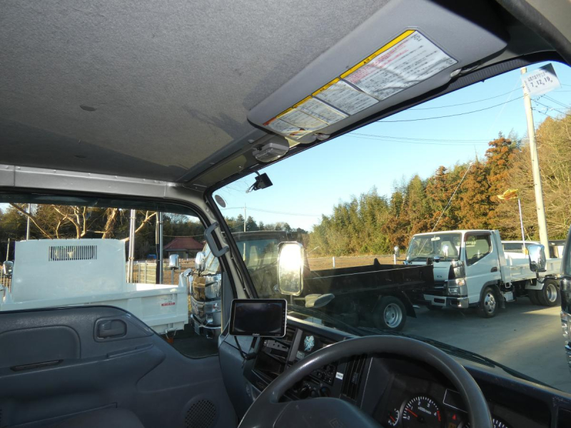 H23 1.5tパネルバンオートマ|中古トラックの販売・買取・査定のアイナビ