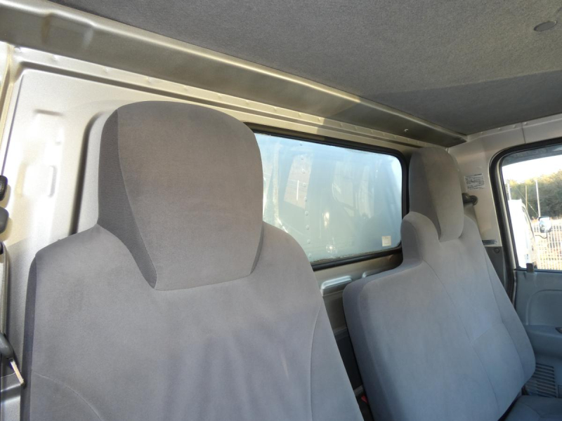 H23 1.5tパネルバンオートマ|中古トラックの販売・買取・査定のアイナビ