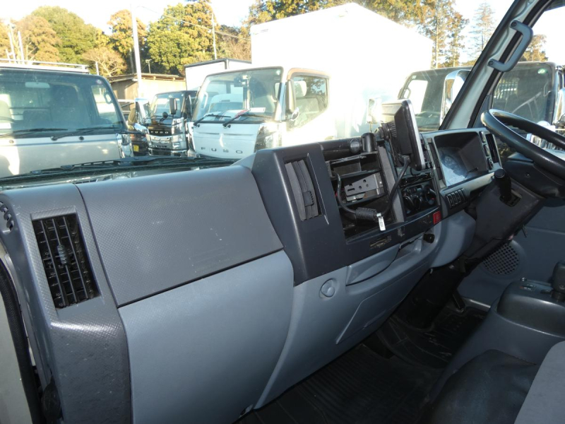 H23 1.5tパネルバンオートマ|中古トラックの販売・買取・査定のアイナビ