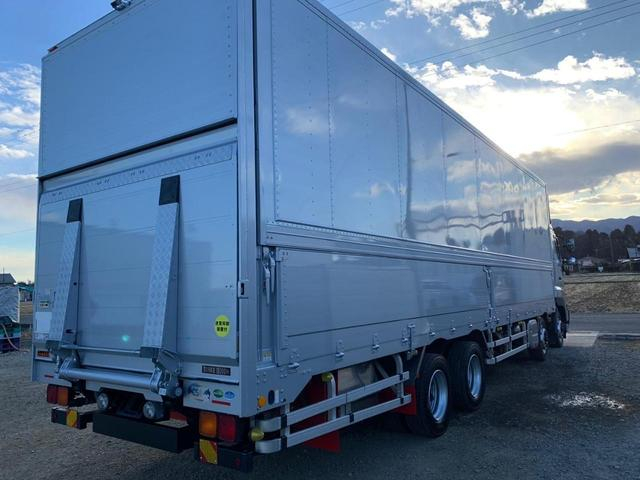 日野 プロフィア|中古トラックの販売・買取・査定のアイナビ