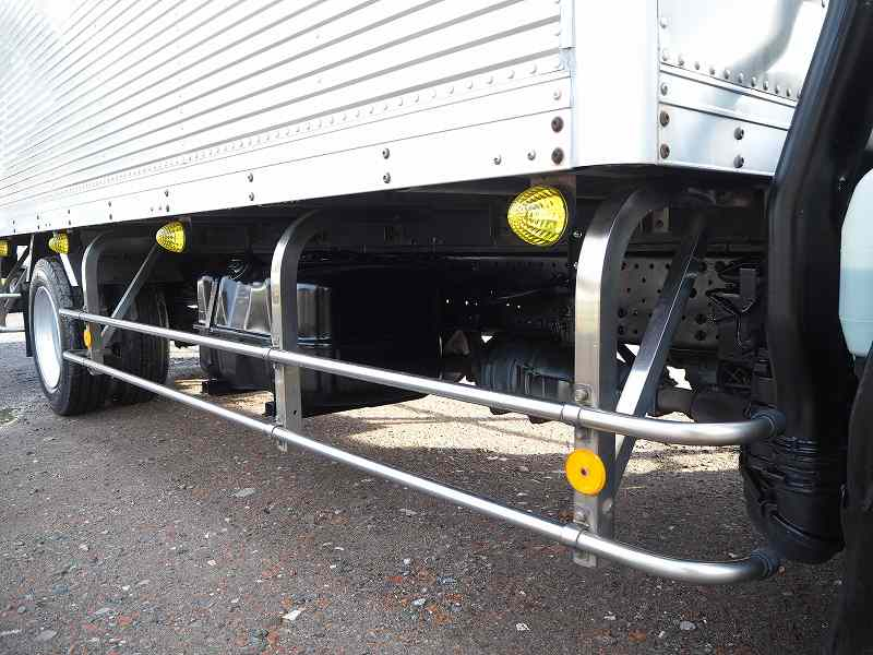 いすゞエルフワイド超ロングアルミバン跳ね上げパワーゲート|中古トラックの販売・買取・査定のアイナビ