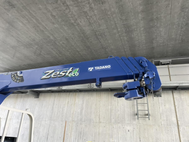 車検付平成25年エルフ4段ラジコンユニック23万キロ|中古トラックの販売・買取・査定のアイナビ