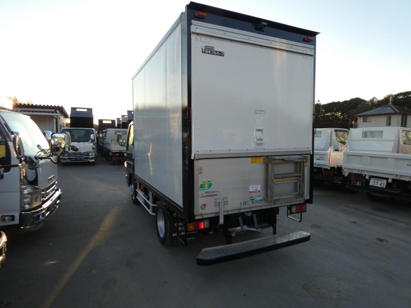 H241.5tパネルバンオートマ|中古トラックの販売・買取・査定のアイナビ