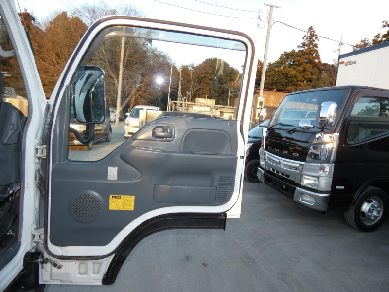 3トン 6速マニュアル ダンプ|中古トラックの販売・買取・査定のアイナビ