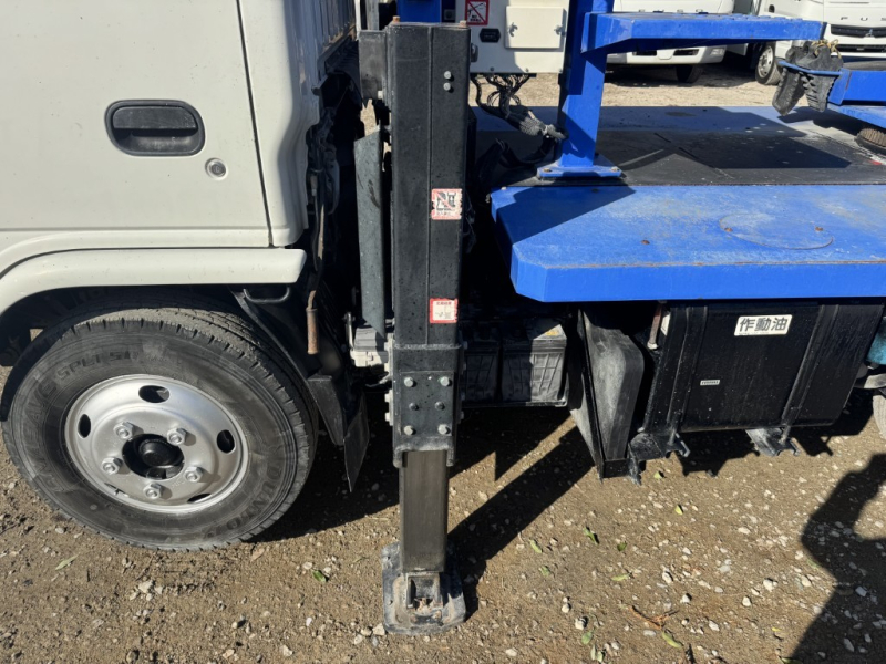 アイチSS12A11.9mバケット200kg|中古トラックの販売・買取・査定のアイナビ