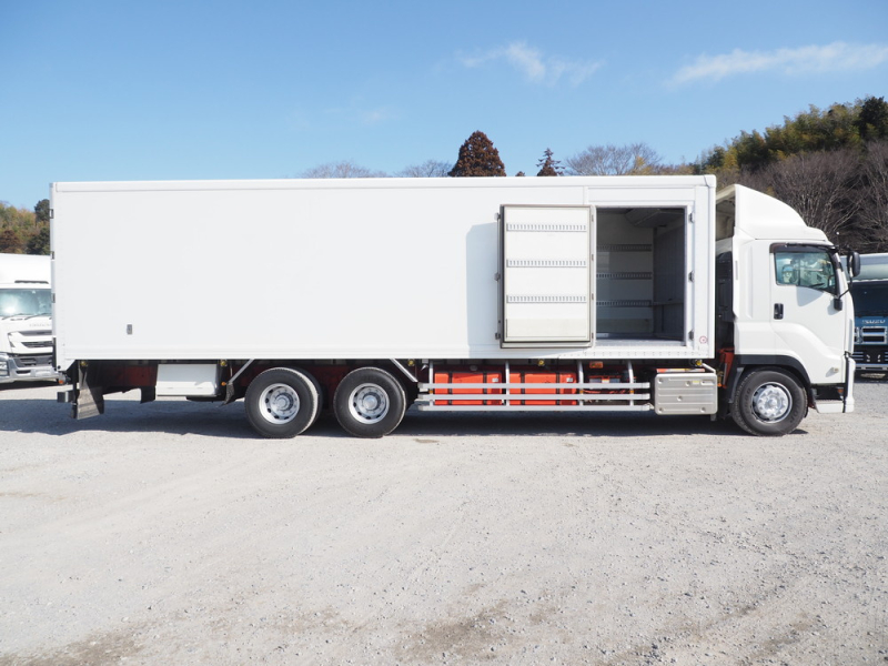 いすゞ 冷凍バン ギガ|中古トラックの販売・買取・査定のアイナビ