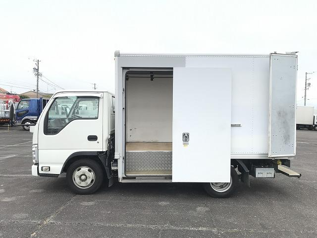 いすゞ バン車|中古トラックの販売・買取・査定のアイナビ