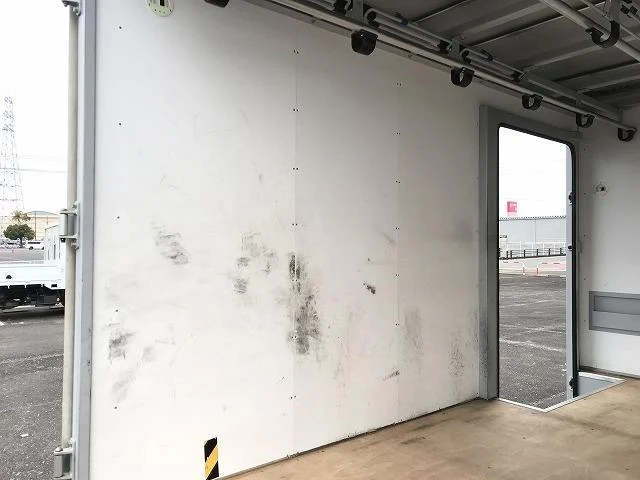 いすゞ バン車|中古トラックの販売・買取・査定のアイナビ