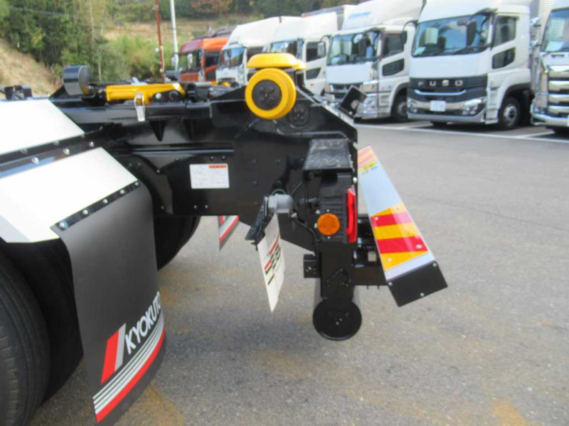 22t 極東 フックロール シフトパイロット 電格リアバンパー|中古トラックの販売・買取・査定のアイナビ