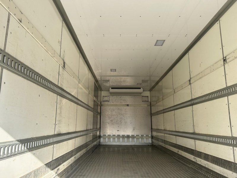 日野レンジャー 冷蔵冷凍車 ▲5℃設定 跳ね上げゲート|中古トラックの販売・買取・査定のアイナビ