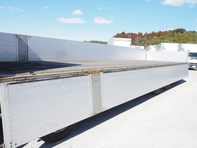 いすゞ 平ボディ ギガ|中古トラックの販売・買取・査定のアイナビ