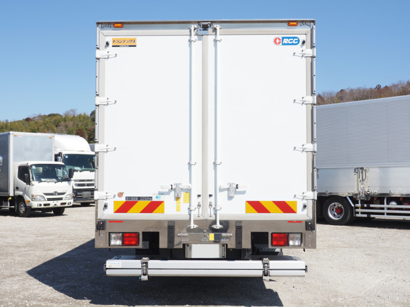 日野 冷凍バン レンジャー|中古トラックの販売・買取・査定のアイナビ