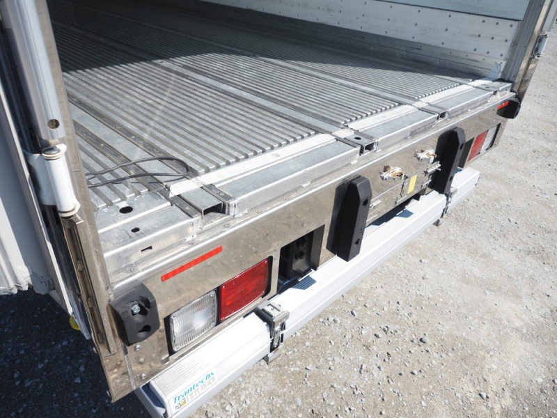 日野 冷凍バン レンジャー|中古トラックの販売・買取・査定のアイナビ