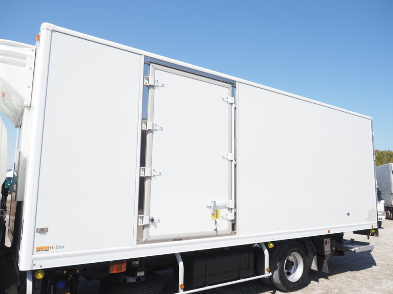 日野 冷凍バン レンジャー|中古トラックの販売・買取・査定のアイナビ