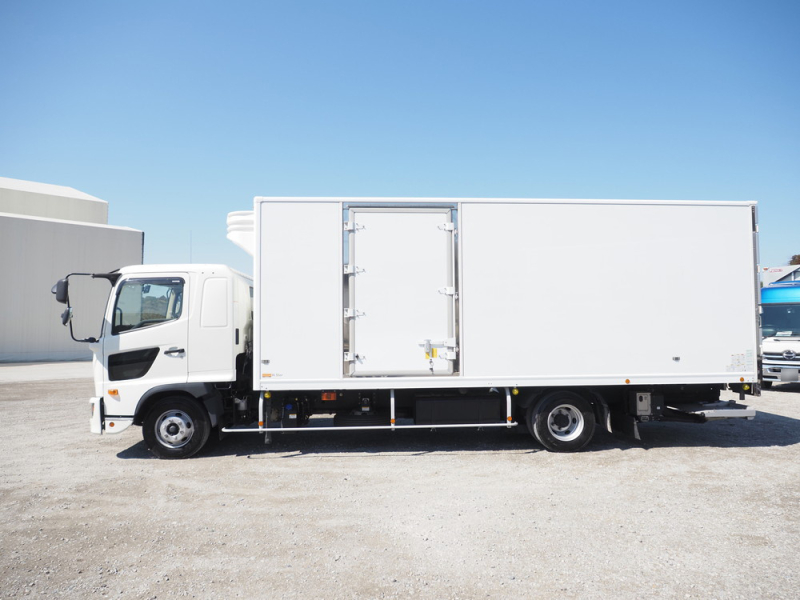日野 冷凍バン レンジャー|中古トラックの販売・買取・査定のアイナビ