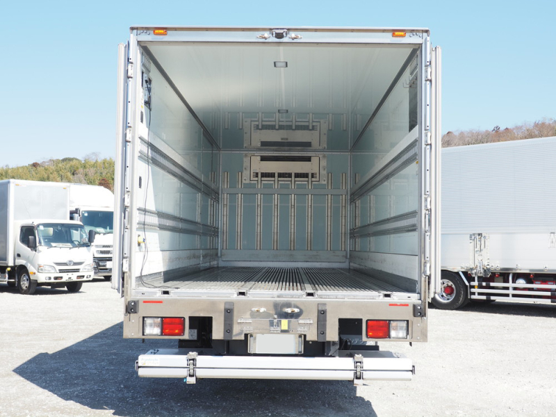 日野 冷凍バン レンジャー|中古トラックの販売・買取・査定のアイナビ