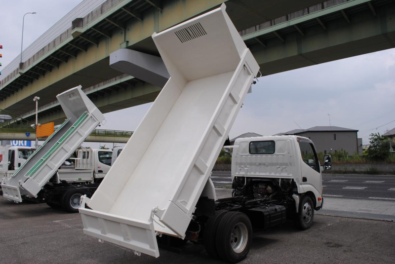 H23 デュトロ ダンプ 積載3t|中古トラックの販売・買取・査定のアイナビ